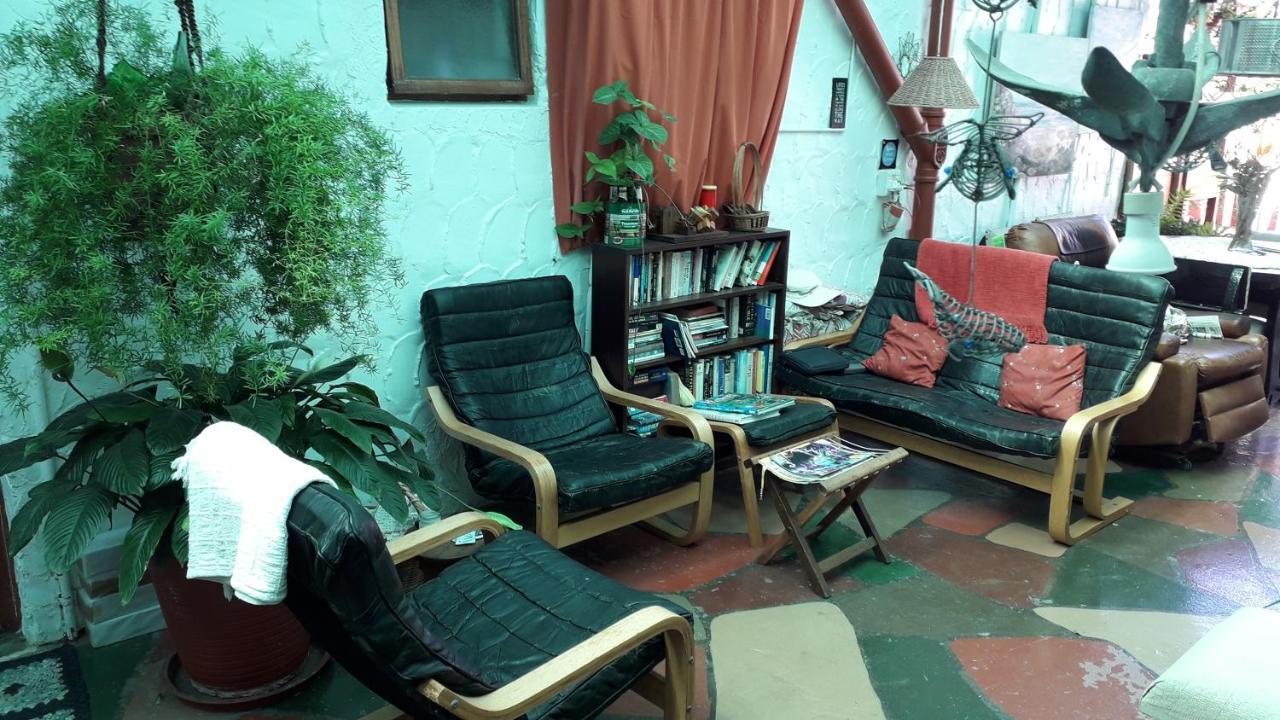 Zoete Inval Hostel Херманус Екстериор снимка