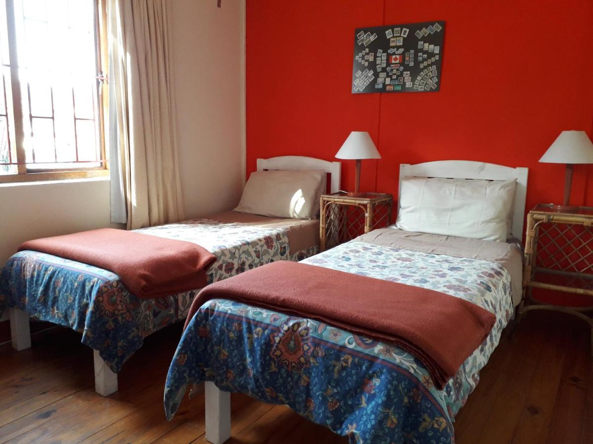 Zoete Inval Hostel Херманус Екстериор снимка
