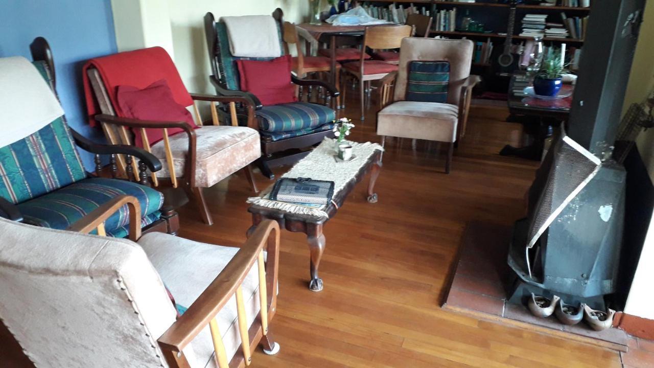 Zoete Inval Hostel Херманус Екстериор снимка