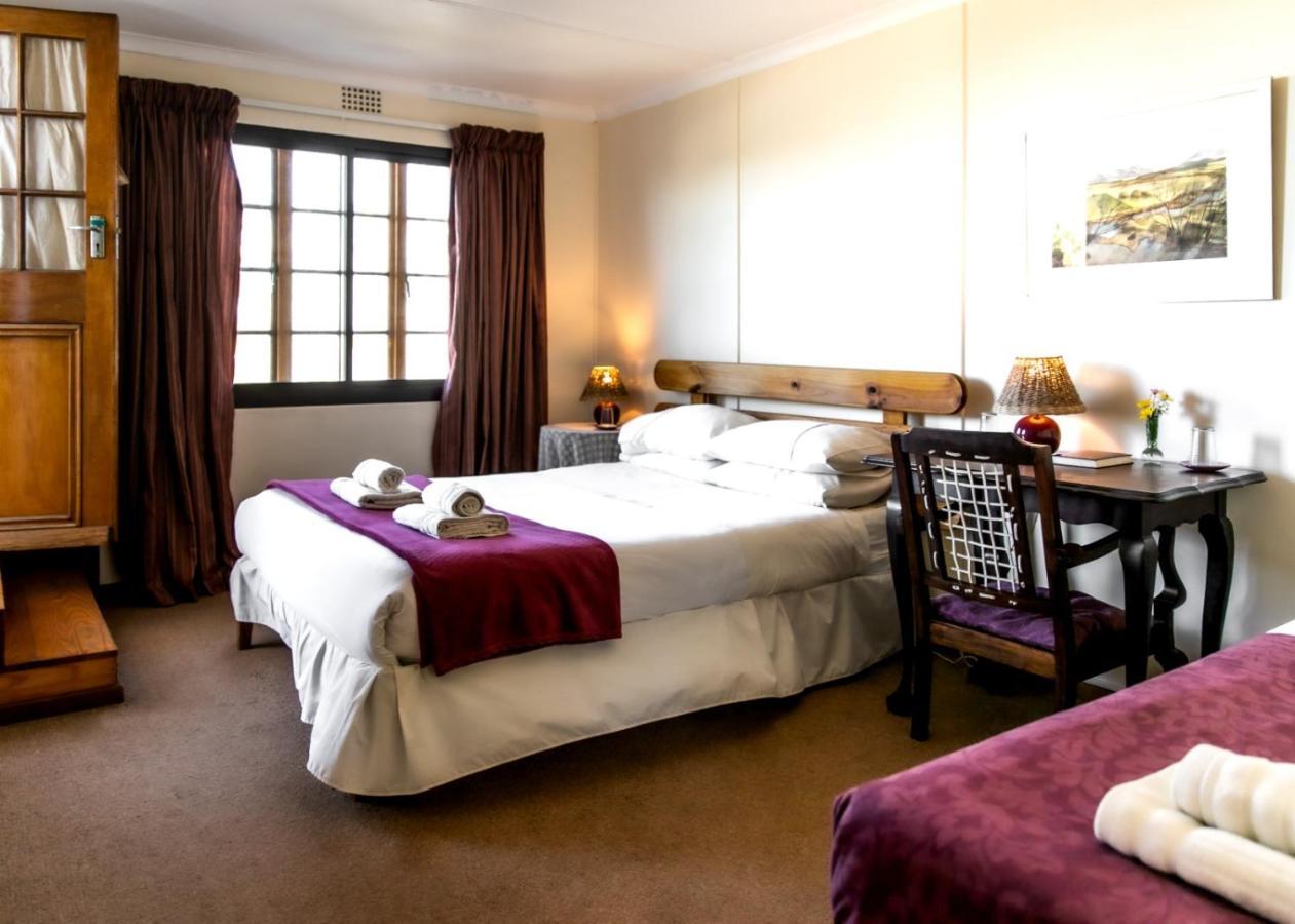 Zoete Inval Hostel Херманус Екстериор снимка